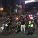 Polisi Bubarkan Konvoi dan Amankan Puluhan Kendaraan Bermotor Saat Razia di Kota Blitar