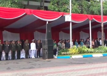 Kepanasan Belasan Pelajar Pingsan Saat Ikuti Upacara Hari Kesaktian Pancasila