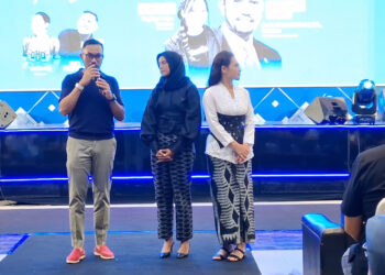 Ahmad Sahroni Beri Dukungan Moral Bunda Fey Regina Serta Meminta Aparat Tetap Netral Dalam Pilkada