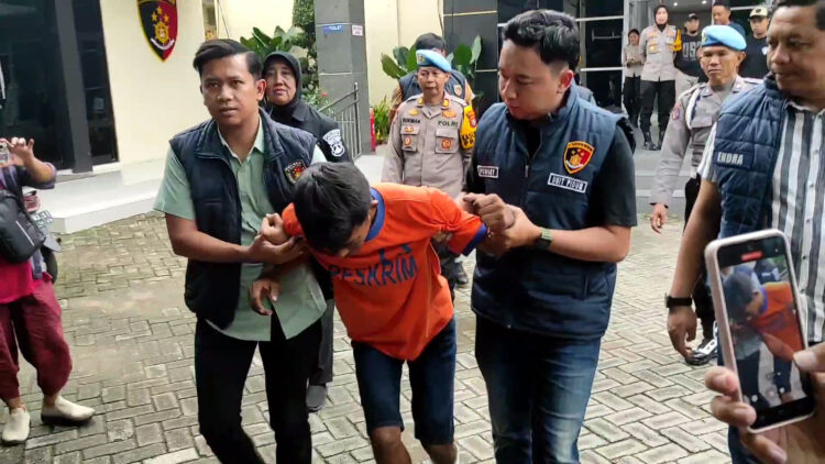 Pelaku Pembunuhan Satu Keluarga Ternyata Adik Kandung Korban