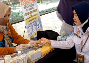Polres Trenggalek Gelar Ramp Check Bus Jelang Natal dan Tahun Baru, Tes Urine Sopir dan Kernet