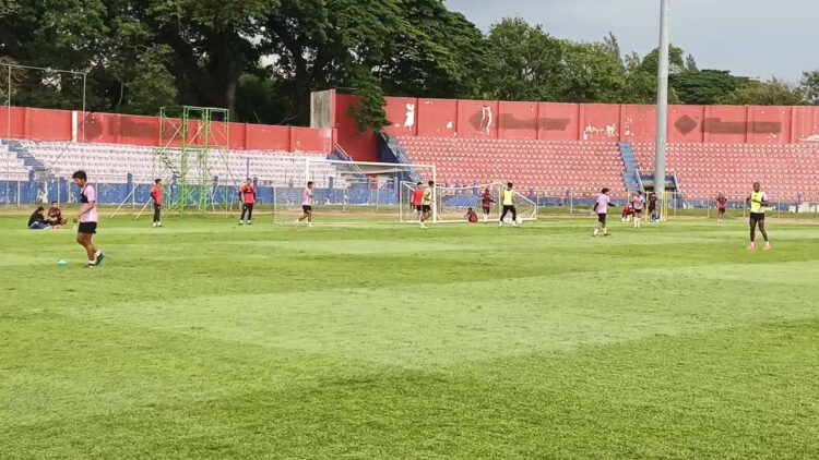 Tak Ada Libur, Penggawa Persik Kediri Geber Latihan untuk Hadapi Madura United