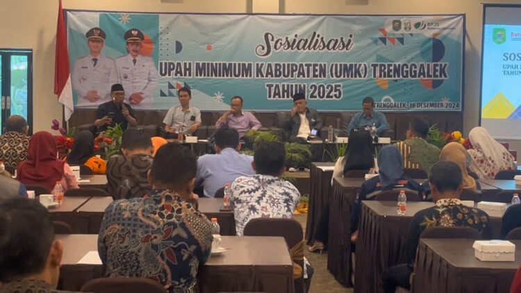 Tahun 2025 UMK Trenggalek Menjadi Rp 2.378.784