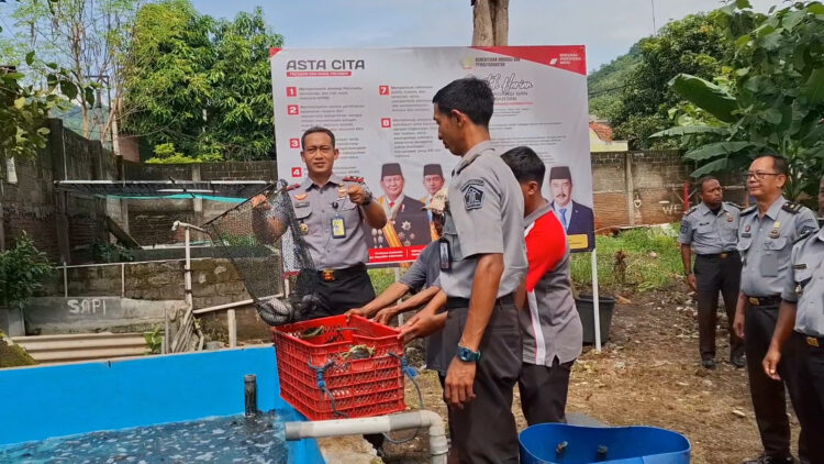 Lapas Kediri Laksanakan Panen Raya Serentak
