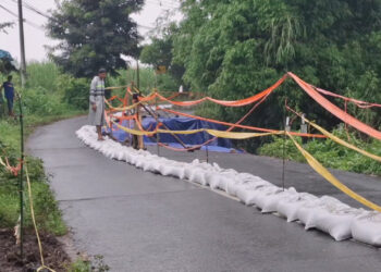 Jalur Utama Antar Kecamatan Di Tulungagung Longsor, Arus Lalu Lintas Dialihkan