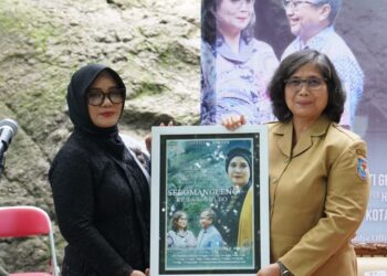 Musisi Kediri Dyah Prasadja Rilis Lagu Selomangleng Kebak Crito, Pj Wali Kota Kediri Dan Suami Jadi Pemeran Video Klip