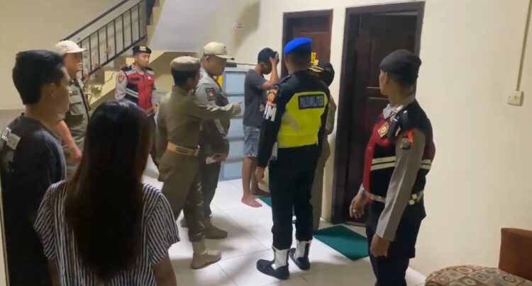 Razia Kamtibmas, 15 Pasangan Diamankan di Kos-Kosan Blitar