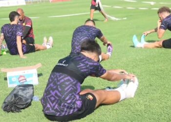 Ze Valente Dan Ezra Walian Cedera, Marcelo Rospide Menanti Kabar Baik