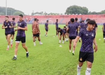 Persik Kediri Hadapi Barito Putera Tanpa Ze Valente dan Ezra Wallian