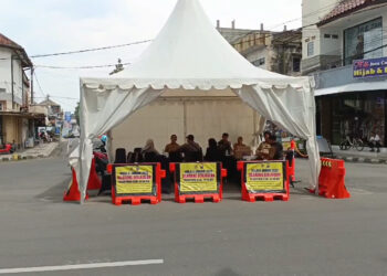 Penataan PKL Jalan Dhoho, Disperindagin Kota Kediri Dirikan Posko