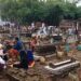 Jelang Ramadhan 2025 Warga Trenggalek Gelar Tradisi Nyekar Bareng