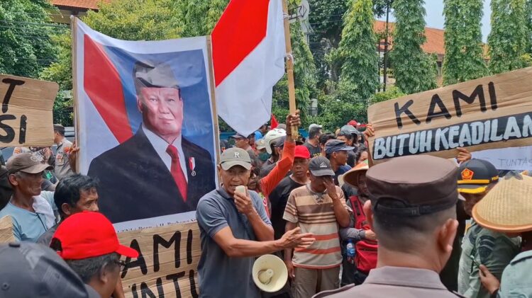 Polisi Tulungagung Temukan Puluhan HP Usai Konser Musik, Diduga Sengaja Dibuang Kawanan Pencopet