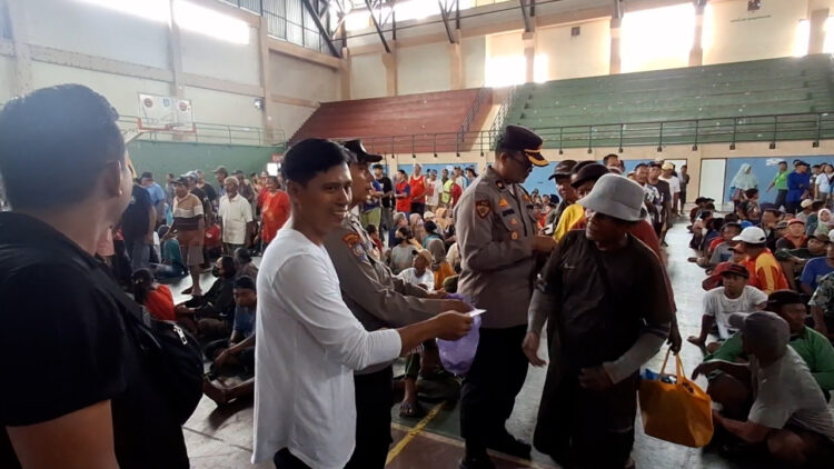 Pengusaha Sukses Tulungagung Suryono Hadi Pranoto Tunaikan Zakat Mal dan Kirim Bantuan untuk Palestina