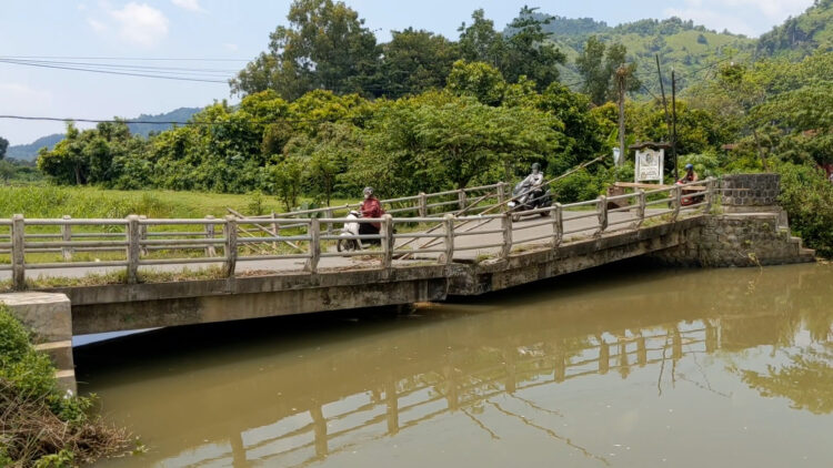 Pembangunan Jembatan Junjung di Desa Junjung Tulungagung Tertunda Karena Kendala Anggaran