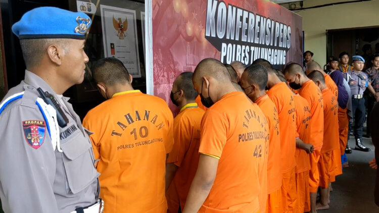Satresnarkoba Polres Tulungagung Ungkap 16 Kasus Narkoba dalam Operasi Pekat Semeru 2025