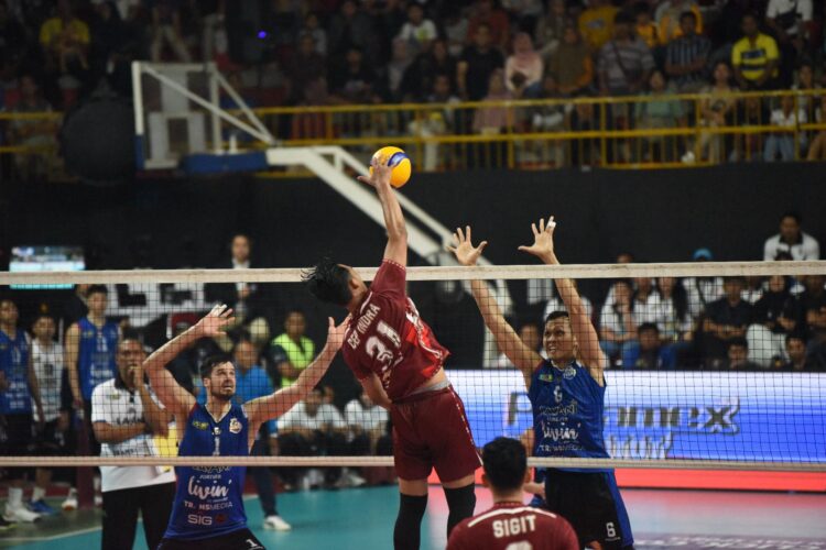 Mbak Wali Dampingi Wagub Jawa Timur Saksikan Proliga Final Four 2025 di GOR Jayabaya Kediri