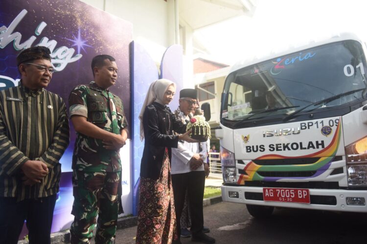 Mbak Vinanda Launching Bus MAPAN CERIA, Tingkatkan Layanan Bagi Disabilitas