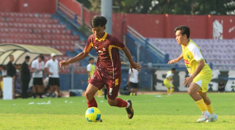Bermain Dengan 10 Pemain, Inter Kediri Kembali Bermain Imbang