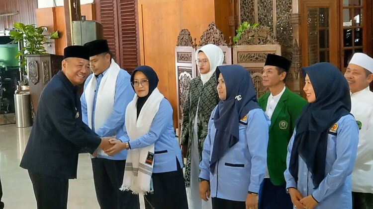 874 Calon Jamaah Haji Tulungagung Diberangkatkan Secara Simbolis Oleh Bupati