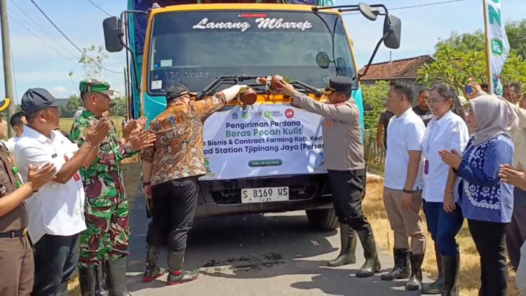 Kabupaten Kediri Kirim 40 Ton Padi ke Jakarta, Dukung Ketahanan Pangan Nasional