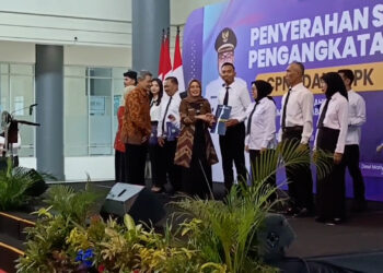 768 CPNS dan PPPK Kabupaten Kediri Terima SK Pengangkatan