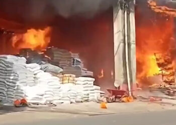 Toko Bahan Bangunan di Kediri Terbakar, Kerugian Capai 15 Miliar Rupiah