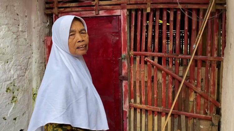 Mbah Darsiyem, Calon Haji Tertua dari Blitar: Semangat Tak Luntur di Usia 95 Tahun
