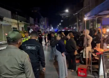 Pemkot Kediri Tertibkan PKL Yang Langgar Aturan di Trotoar Jalan Patimura