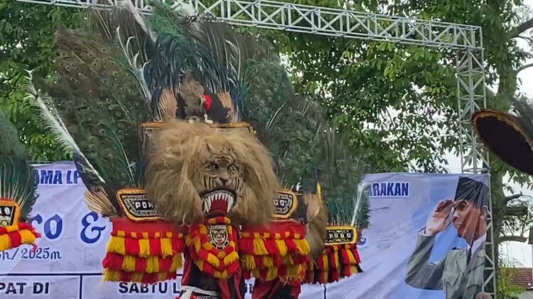 Wujud Syukur dan Pelestarian Budaya, LP2BN Blitar Gelar Grebeg Suro dan Shodaqoh Bumi di Istana Gebang