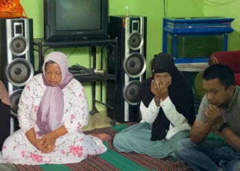 Tenggelamnya KMP Tunu Pratama Jaya, Keluarga Korban Masih Tunggu Kejelasan