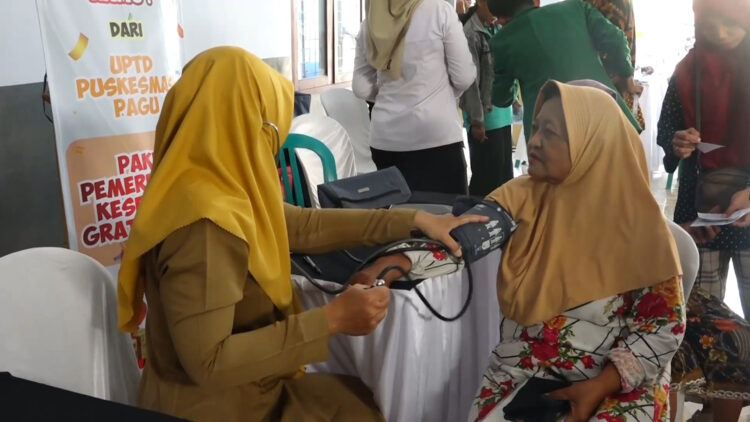 Pemerintah Kabupaten Kediri Galakkan Pemeriksaan Kesehatan Gratis Masyarakat