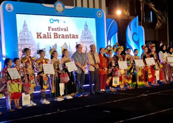 Festival Kali Brantas IV UNP Kediri Tampilkan Kolaborasi Seni dan Budaya dalam Nuansa Edukatif