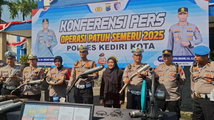 Satlantas Polres Kediri Kota Tindak 10.616 Pelanggar dalam Operasi Patuh Semeru 2025
