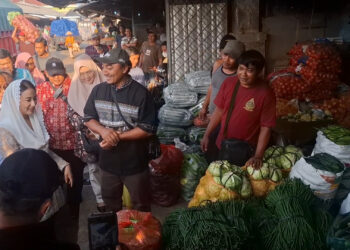 Wamendag Dorong Digitalisasi Pasar Tradisional Saat Kunjungi Pasar Grosir Ngronggo