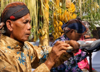 Pusaka Kyai Upas Disucikan, Warga Antusias Ikuti Tradisi Jamasan di Bulan Suro