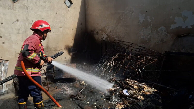 Kebakaran Hanguskan Gudang Penetasan Telur di Tulungagung, Kerugian Ditaksir Rp100 Juta