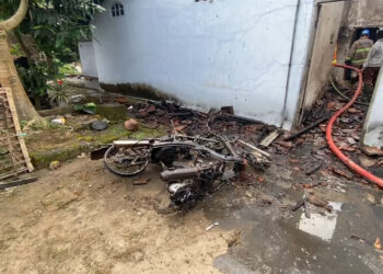 Ditinggal Berobat, Rumah Beserta Tiga Motor Habis Dilalap Si Jago Merah