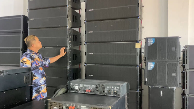 Memed “Thomas Alva Edisound”, Pemuda Blitar yang Viral Berkat Sound Horeg