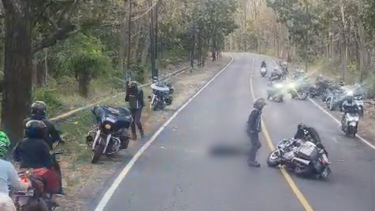 Kecelakaan Maut Dua Moge Tabrakan Satu Tewas di Tempat di Jalan Raya Pantura Situbondo