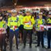 Polres Kediri Kota Bagikan Bendera Merah Putih Ke Pengendara Untuk Tumbuhkan Rasa Nasionalisme