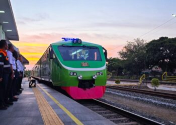 Jajaran Direksi dan Komisaris KAI Tinjau Langsung Daop 7 Madiun, Perkuat Sinergi dan Komitmen Keselamatan