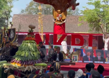 Warga Rayakan HUT Republik Indonesia di Situs Bung Karno di Kediri