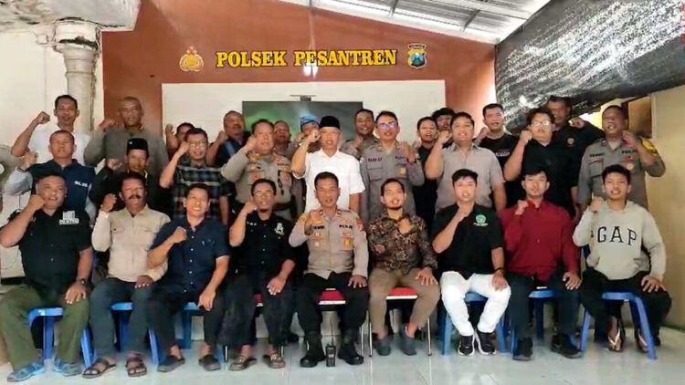 Silaturahmi Polsek Pesantren dan Perguruan Silat Wujudkan Harkamtibmas Kondusif