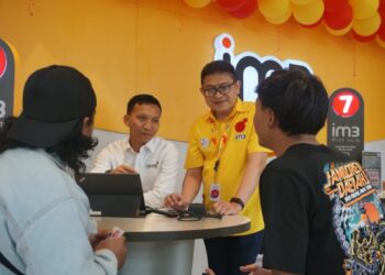 Indosat Region Jawa Timur Beri Hadiah Spesial untuk Pelanggan Pada Perayaan Harpelnas 2025