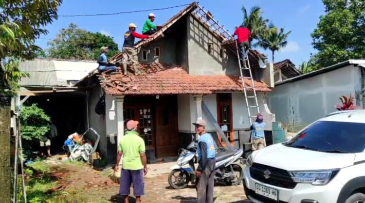 Angin Kencang, Puluhan Rumah di Kabupaten Kediri Rusak
