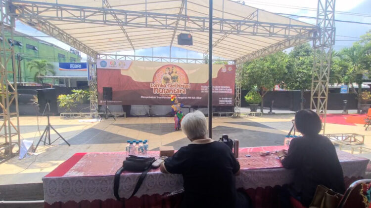 Semarak Hari Sumpah Pemuda Pokmas Taman Sukarni Gelar Lomba Tari Kreasi Nusantara