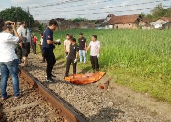 Perempuan Paruh Baya Meninggal Tragis di Jalur Rel Ketanon