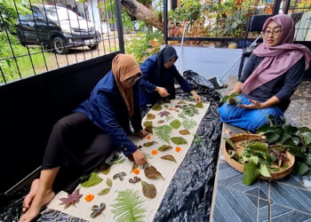 Ibu Rumah Tangga di Kediri Sukses Menembus Pasar Ekspor Lewat Kain Eco Print
