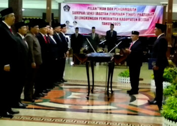 Bupati Blitar Lantik 8 Pejabat Pimpinan Tinggi Pratama