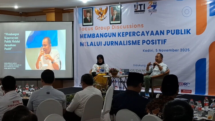 IJTI Korda Kediri Gelar Diskusi Bertema “Membangun Kepercayaan Publik Melalui Jurnalisme Positif”